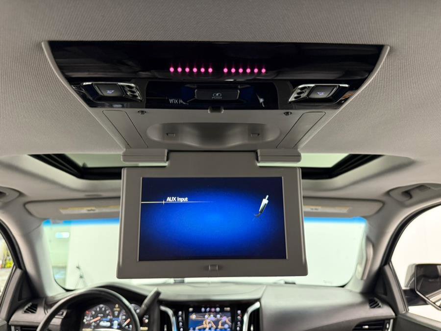 Used 2015 Cadillac Escalade Premium image 45