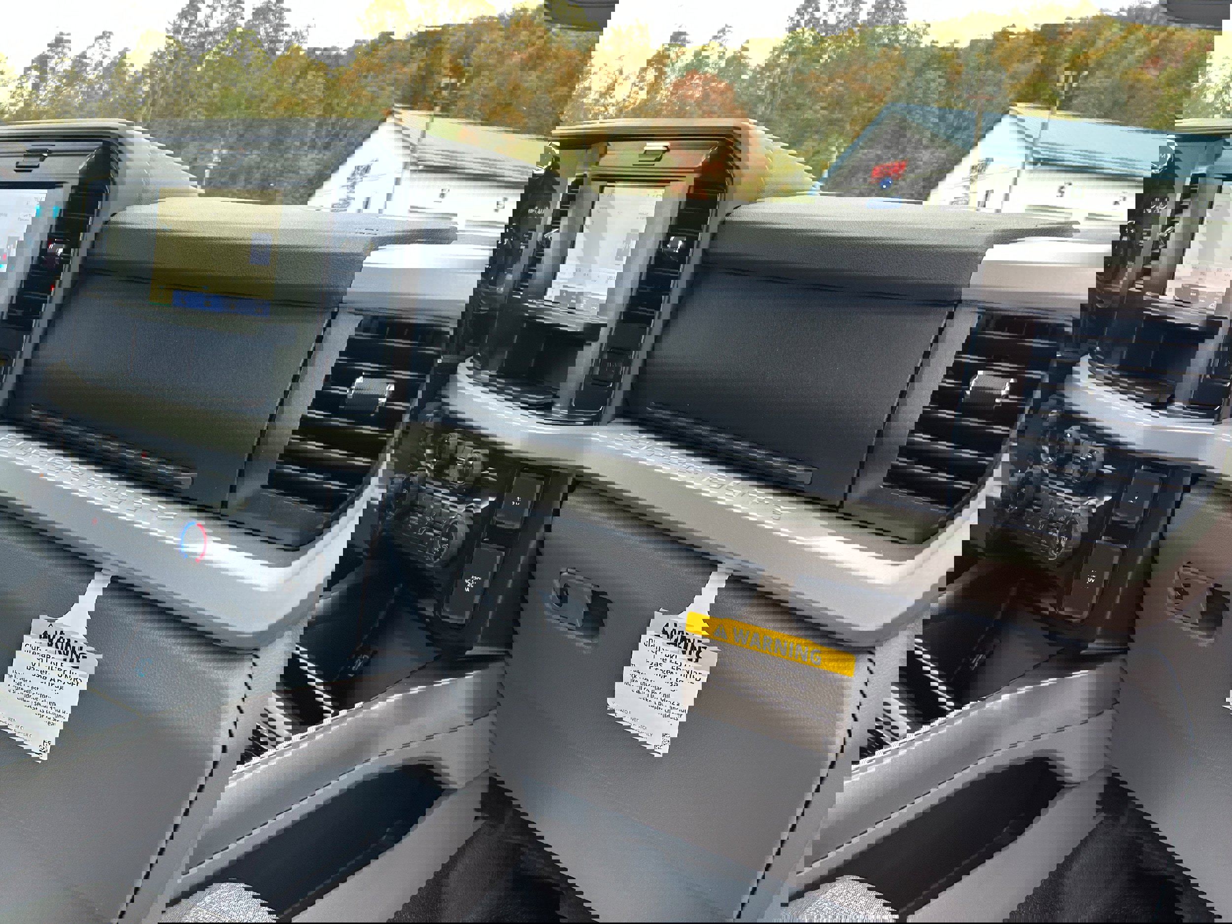 New 2025 Ford F450 XLT w/ XLT Value Package image 51