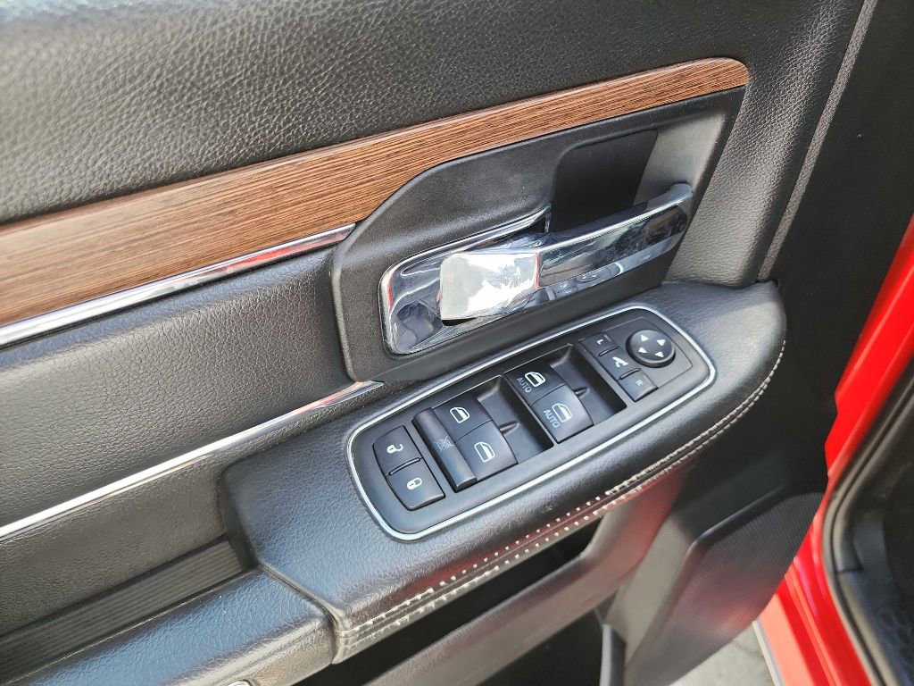 Used 2014 RAM 1500 Laramie image 18
