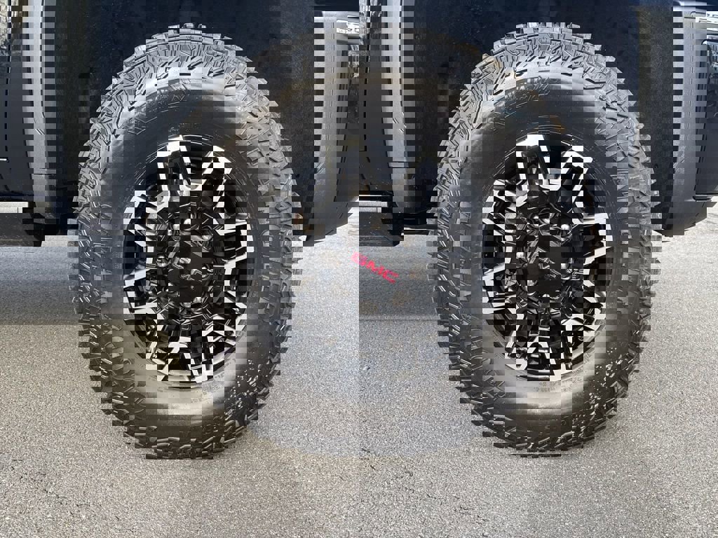 New 2026 GMC Sierra 2500 AT4X AWD/4WD image 9