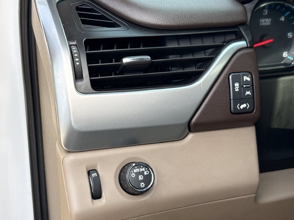 Used 2017 Chevrolet Tahoe LT RWD image 15