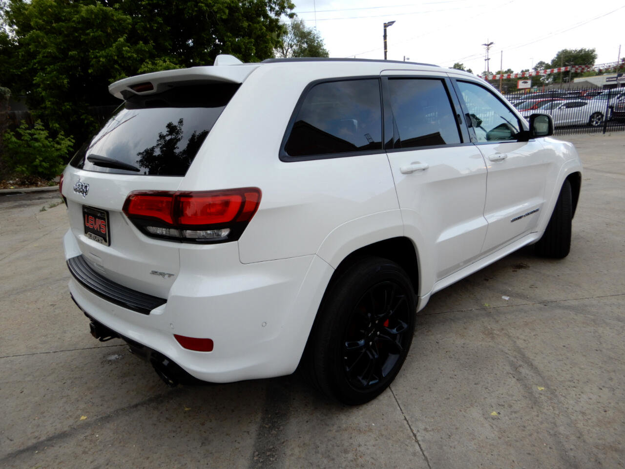 Used 2017 Jeep Grand Cherokee SRT image 5