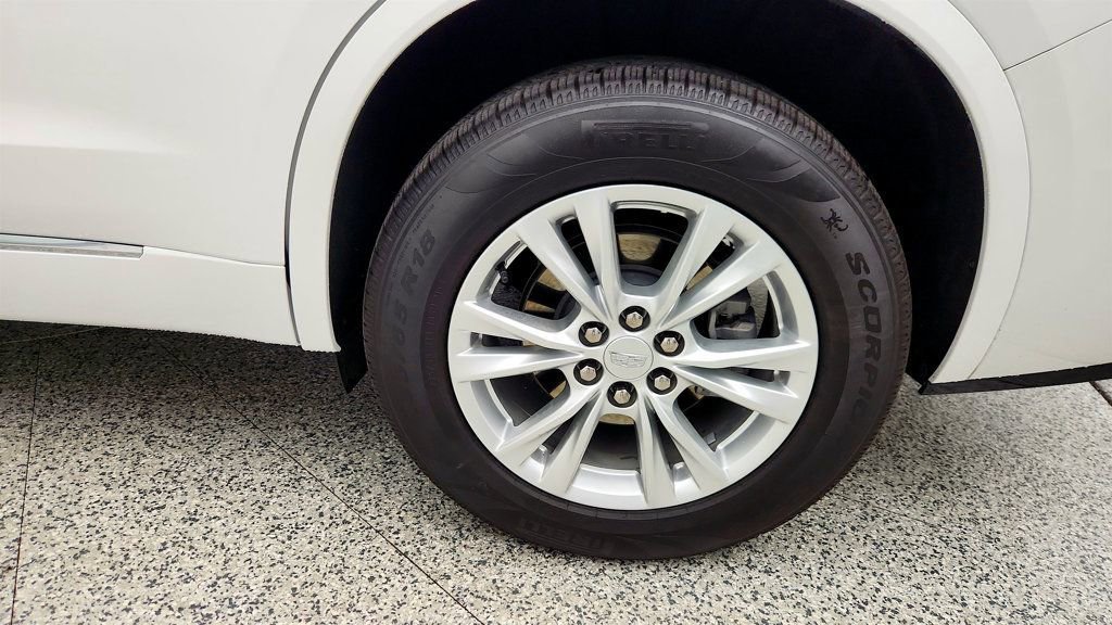 Used 2023 Cadillac XT6 Luxury FWD image 9