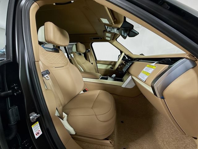 New 2026 Land Rover Range Rover SV AWD/4WD image 30