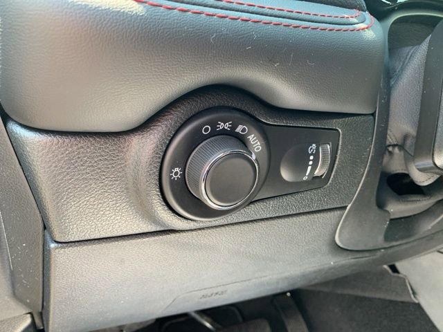 Used 2024 Dodge Durango GT image 27