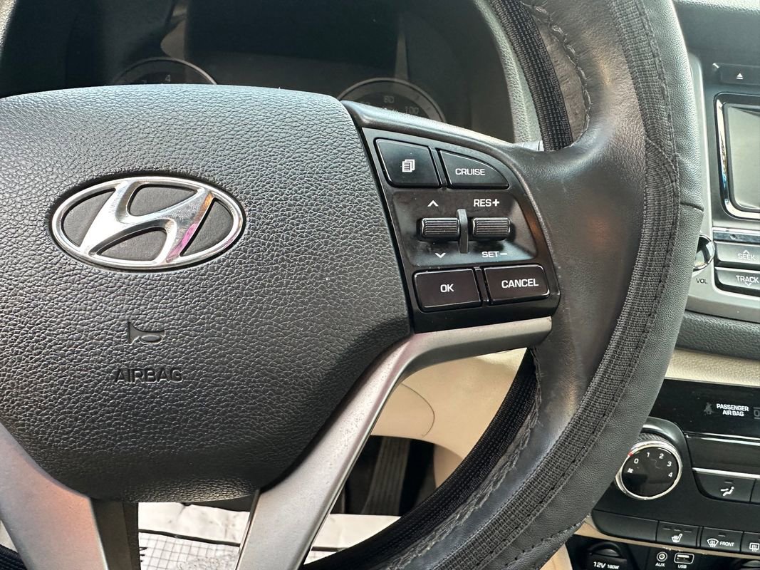 Used 2016 Hyundai Tucson Sport AWD/4WD image 23