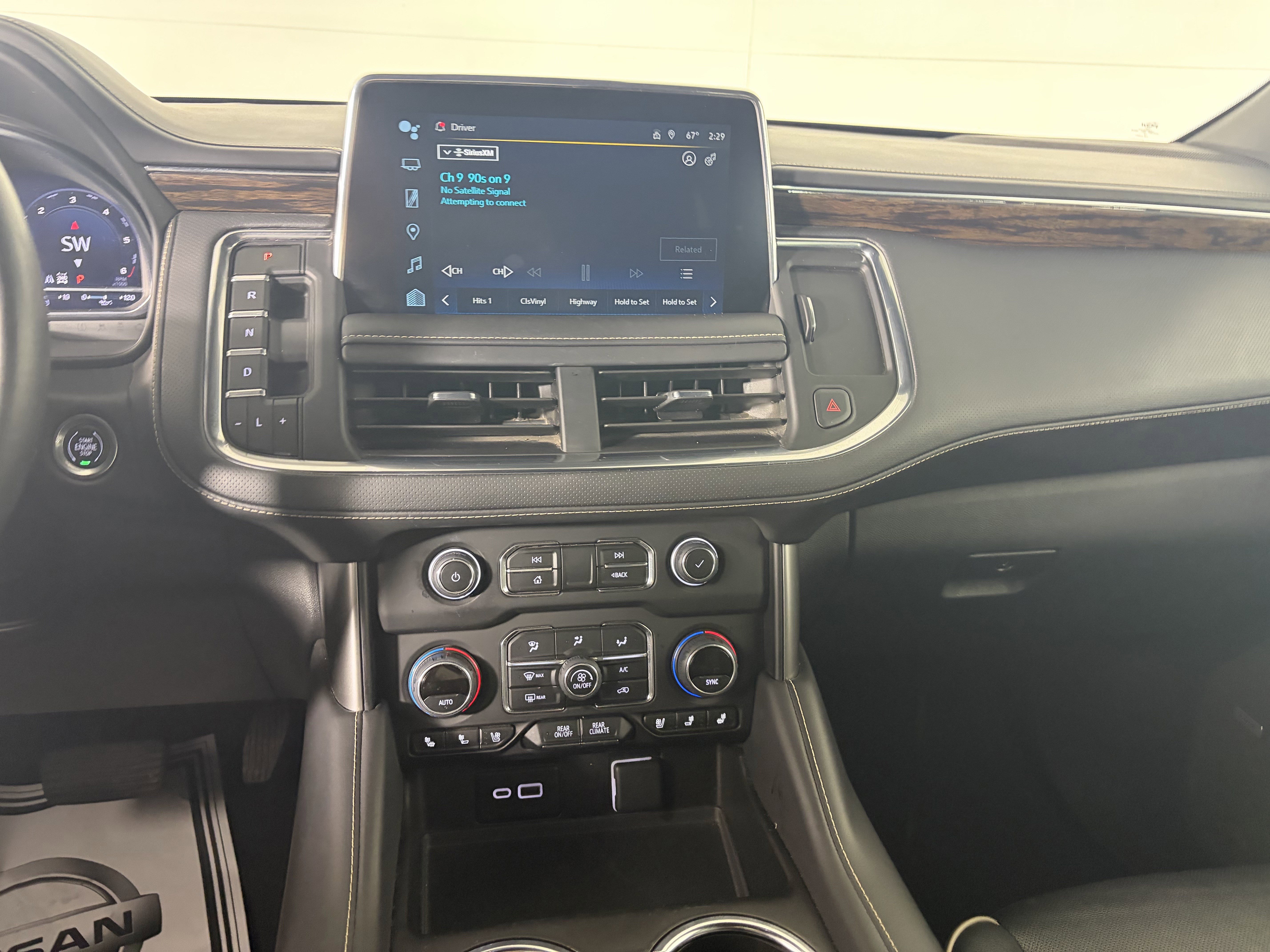 Used 2024 Chevrolet Tahoe Premier image 28