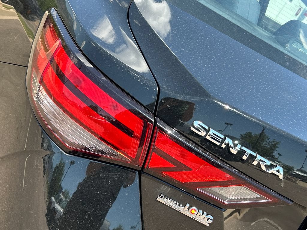Used 2023 Nissan Sentra SV FWD image 22