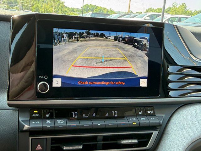 Used 2026 Toyota Camry LE w/ Convenience Package AWD/4WD image 16