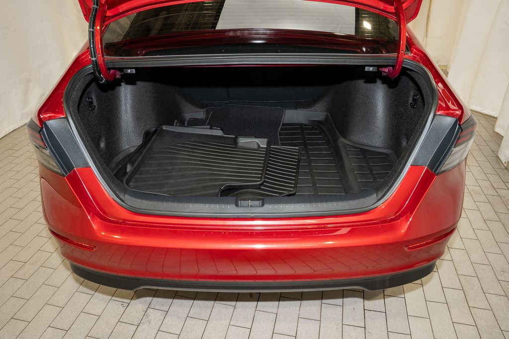 Used 2023 Honda Accord EX image 6