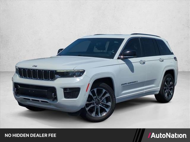 Used 2022 Jeep Grand Cherokee Overland w/ Luxury Tech Group IV AWD/4WD image 1