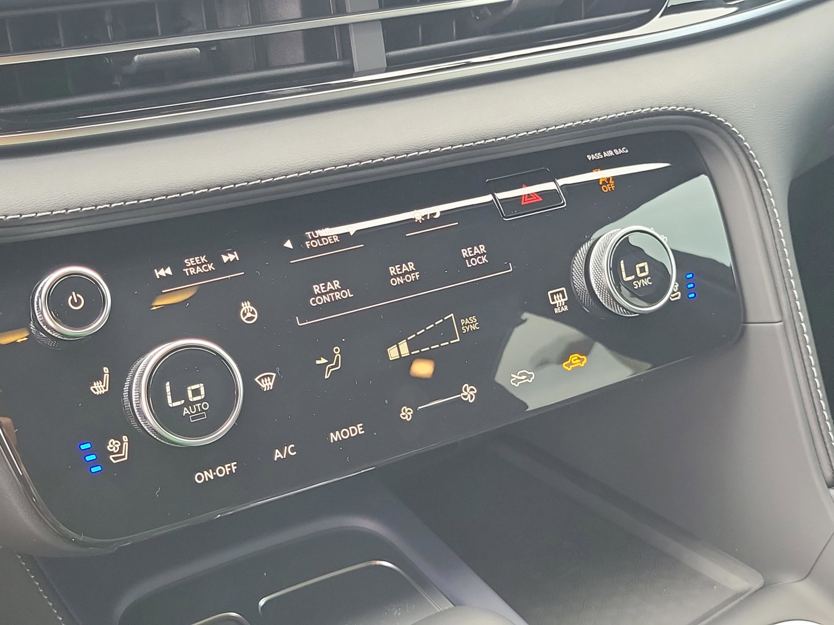 New 2026 INFINITI QX60 Sport w/ Dark Cargo Package image 23