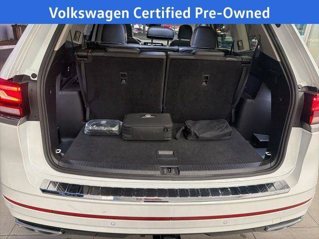 Used 2024 Volkswagen Atlas SEL Premium R-Line image 17
