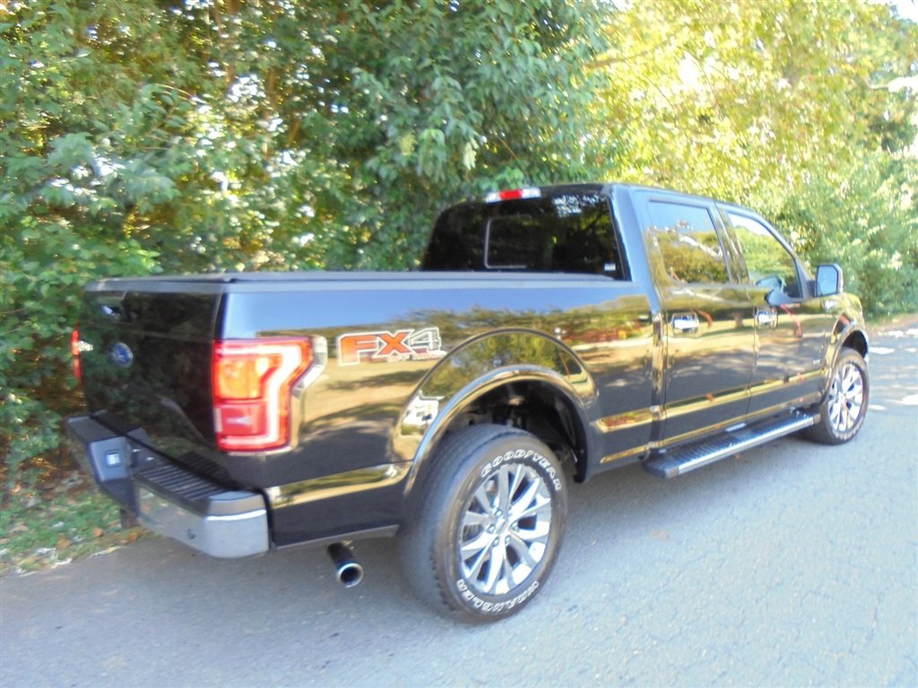Used 2017 Ford F150 Lariat w/ Equipment Group 502A Luxury image 6