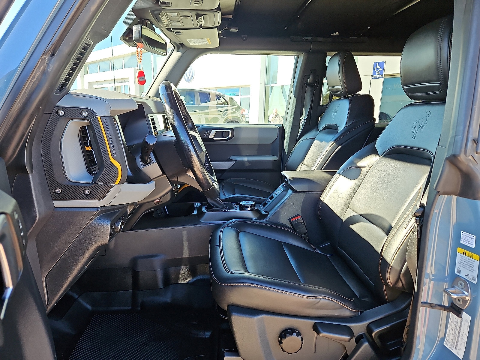 Used 2021 Ford Bronco Badlands image 10