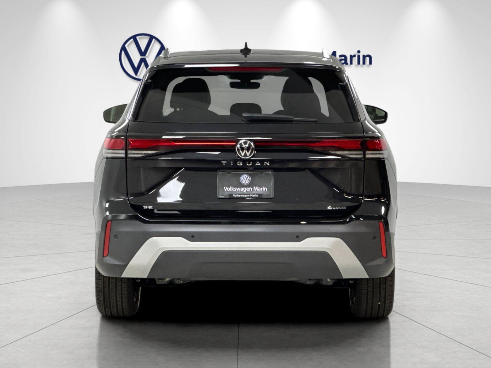 New 2026 Volkswagen Tiguan SE AWD/4WD image 4