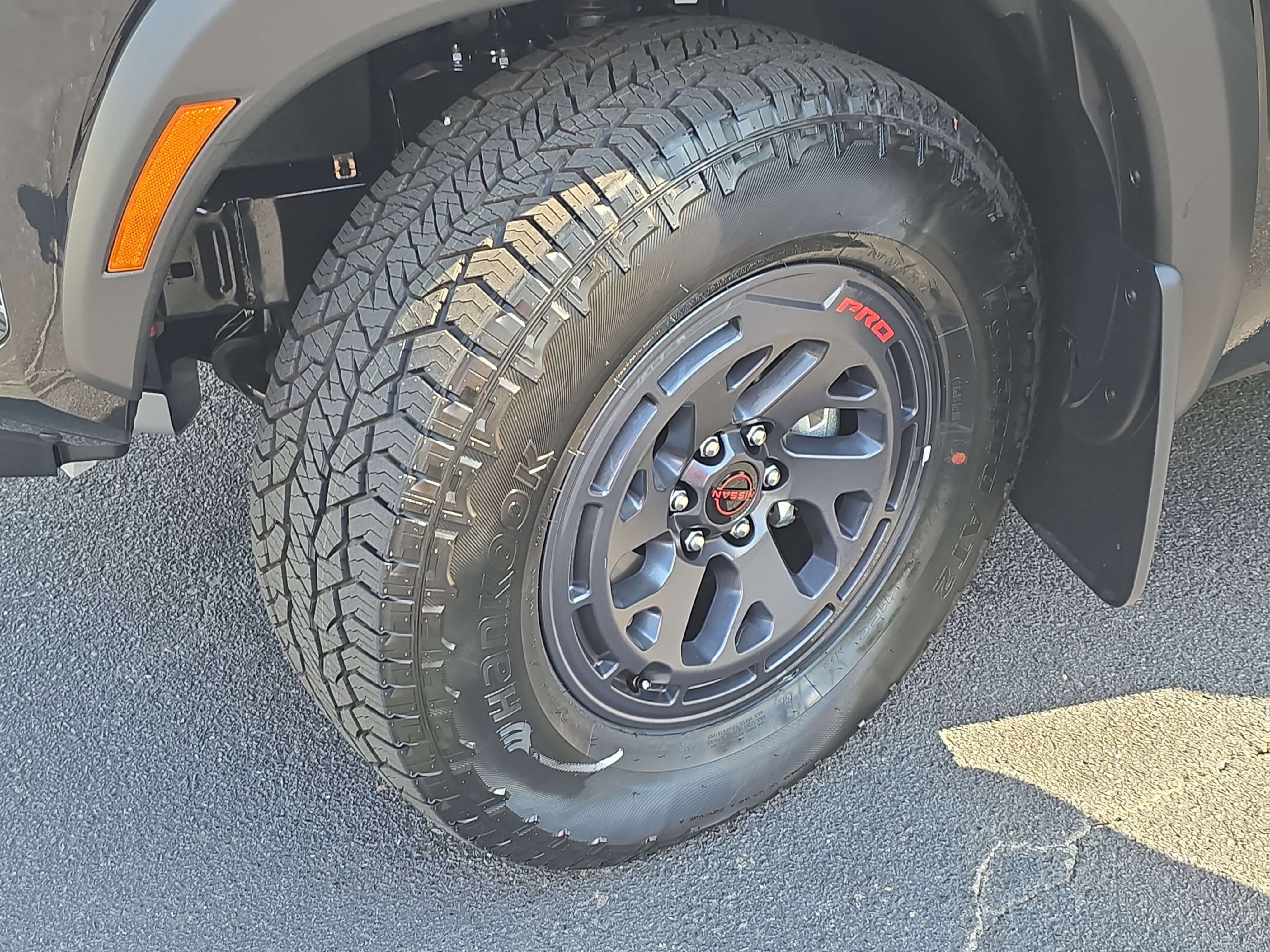 New 2025 Nissan Frontier PRO-4X w/ Interior Protection Package image 29