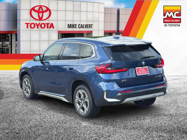 Used 2025 BMW X1 xDrive28i AWD/4WD image 3