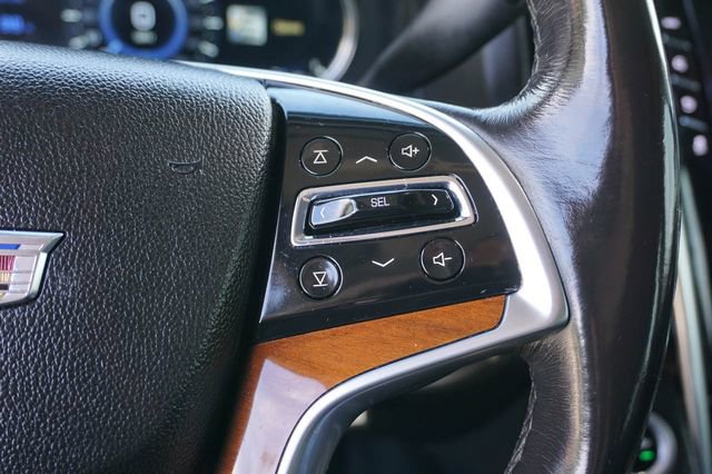Used 2018 Cadillac Escalade Luxury AWD/4WD image 27