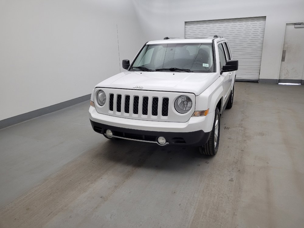 Used 2015 Jeep Patriot Limited w/ Sun/Sound Group image 15