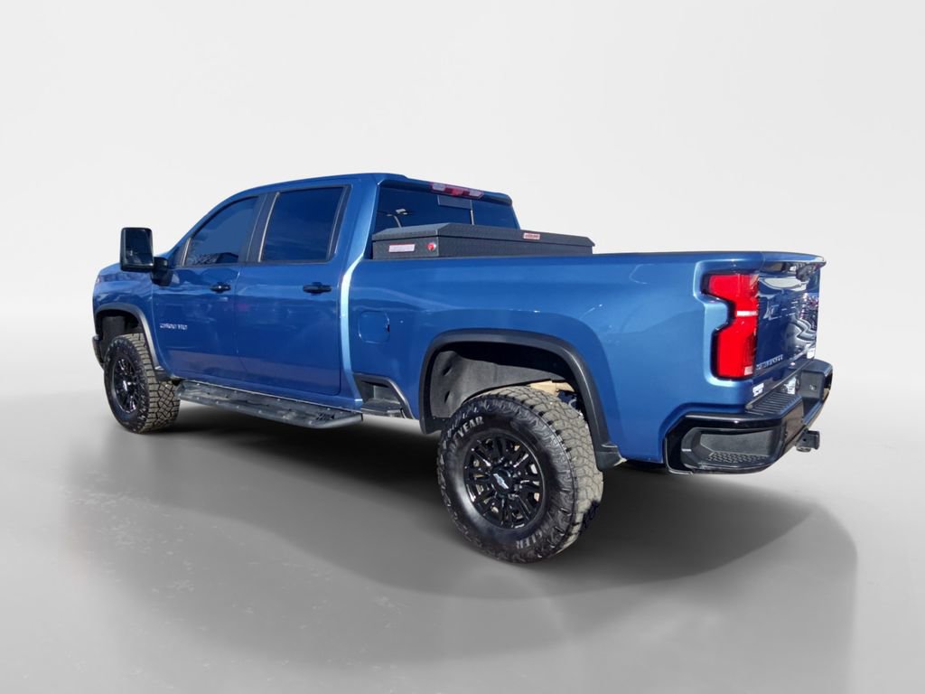 Used 2024 Chevrolet Silverado 2500 ZR2 w/ Technology Package video 3