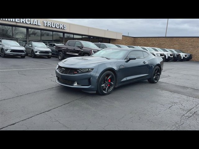 Used 2023 Chevrolet Camaro LT w/ RS Package image 4