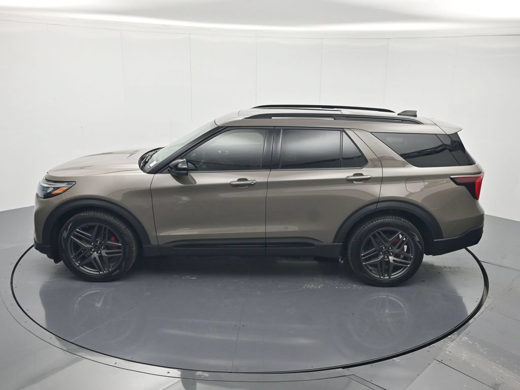 New 2026 Ford Explorer ST w/ Sun And Sound Package AWD/4WD image 37