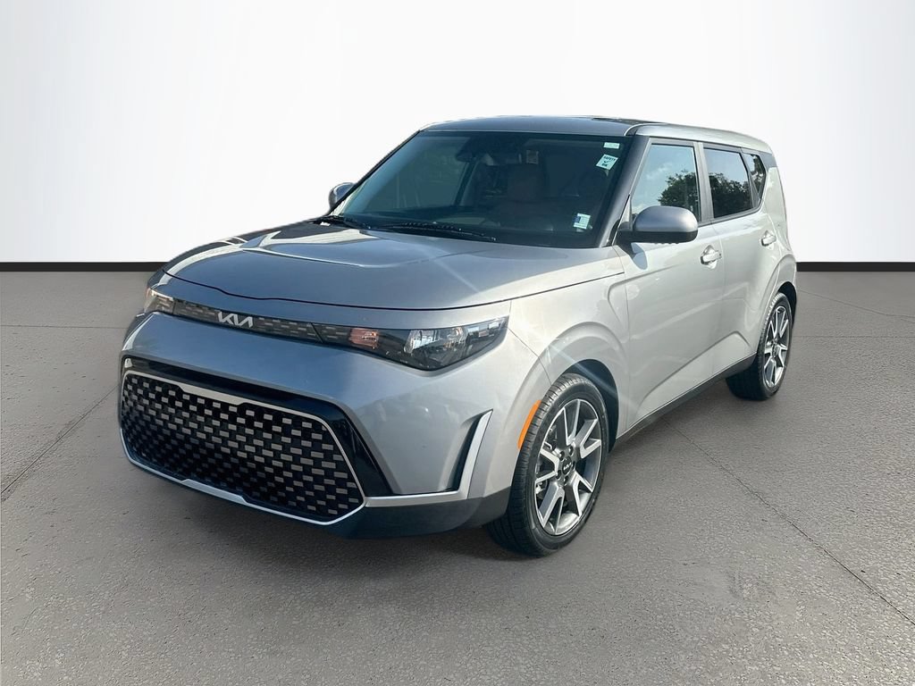 Certified 2024 Kia Soul EX w/ Option Group 015 FWD image 3