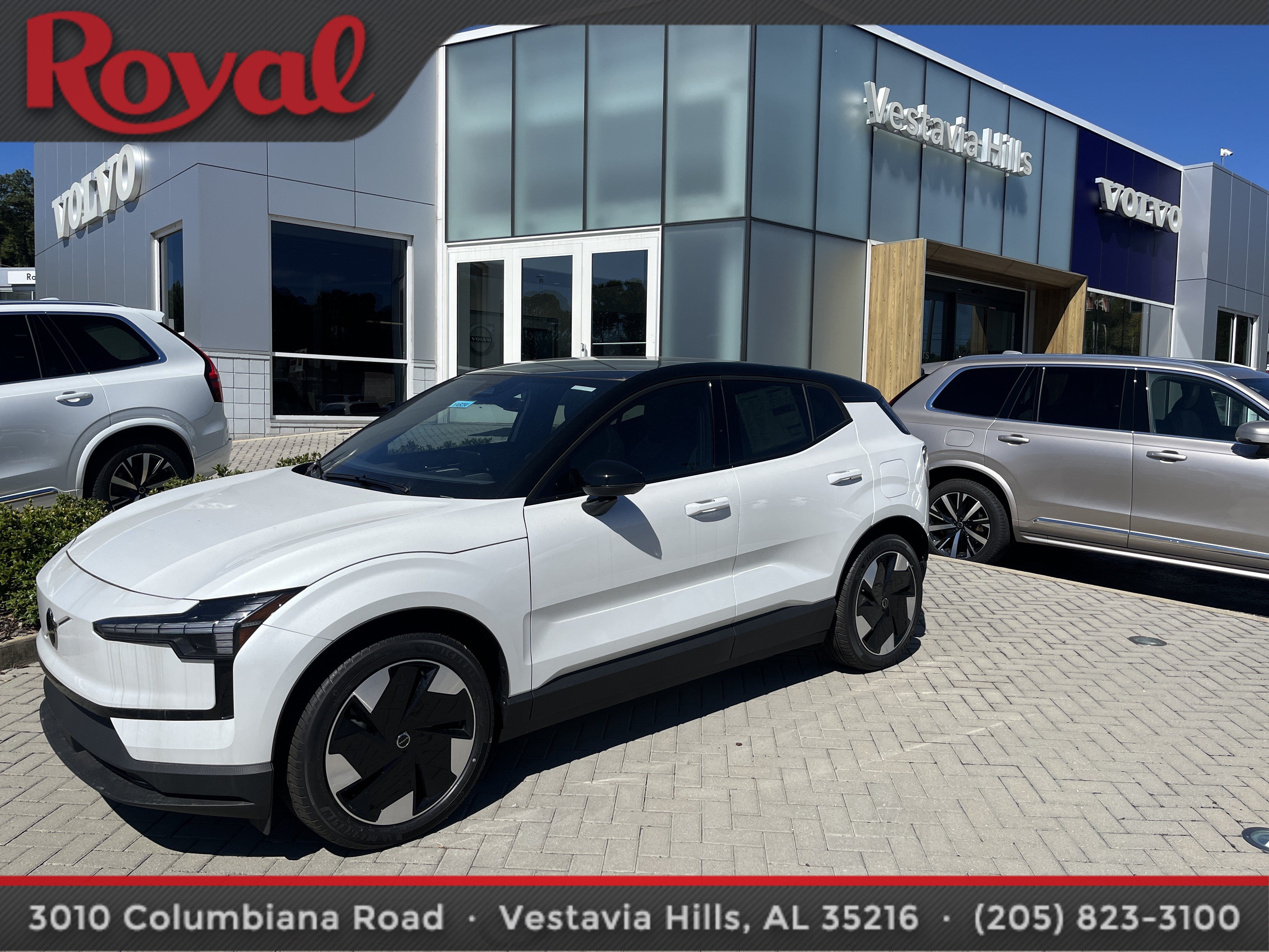 New 2026 Volvo EX30 Plus w/ Protection Package Premier