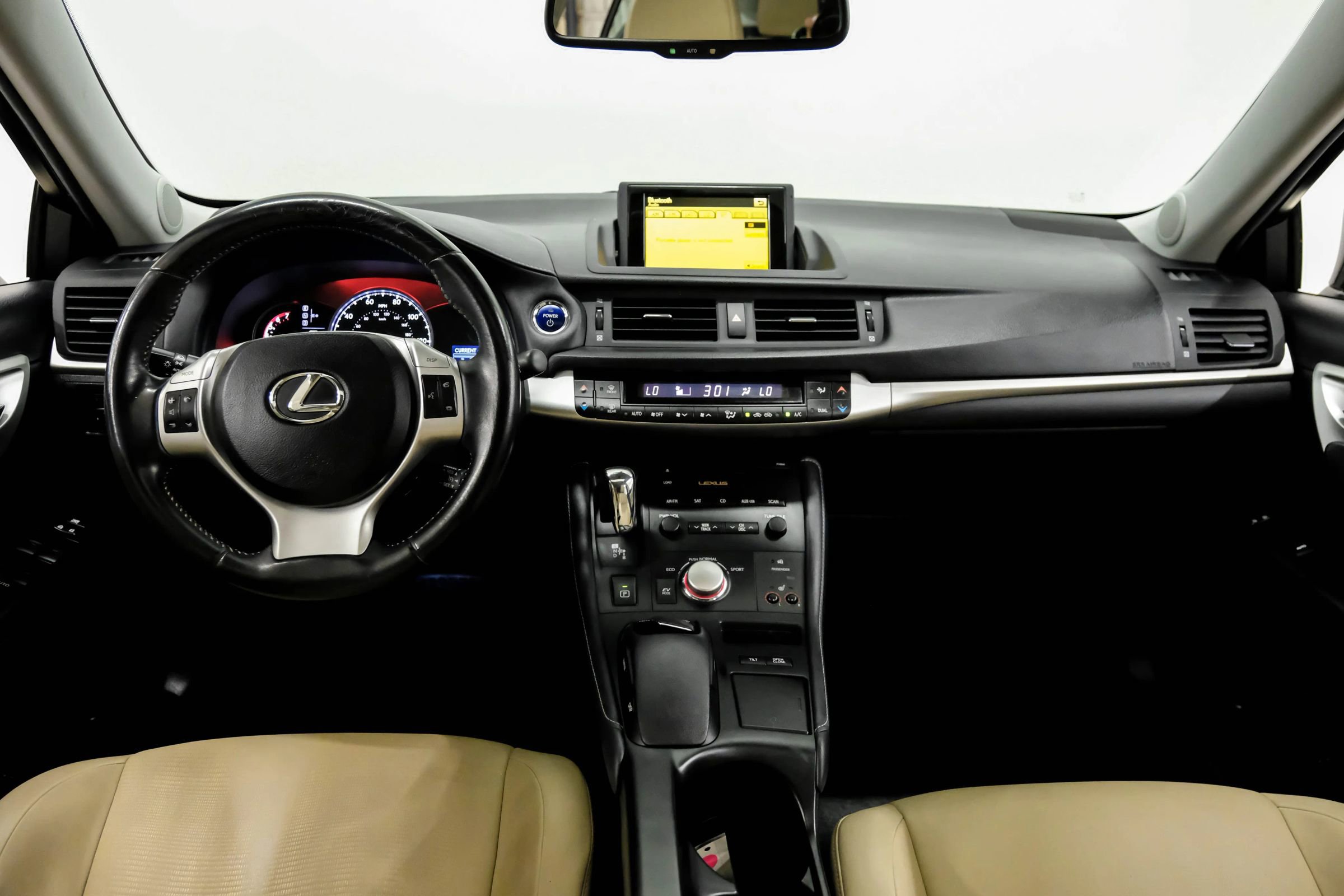 Used 2012 Lexus CT 200h Premium image 14