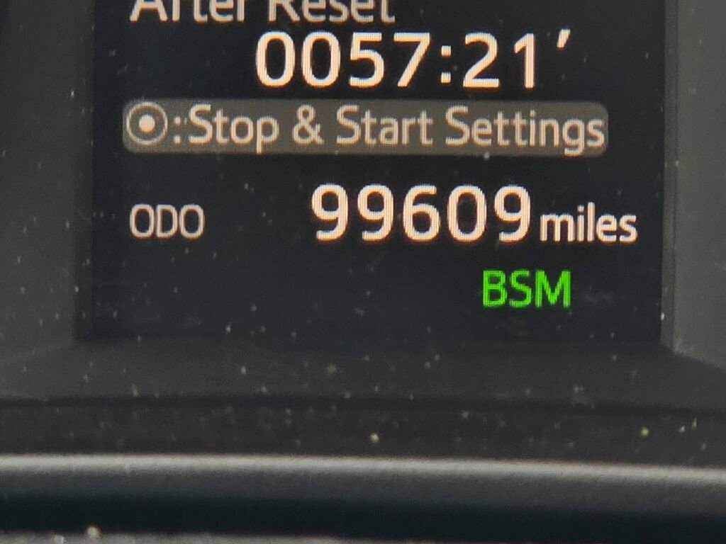 Used 2017 Toyota Highlander XLE AWD/4WD image 42