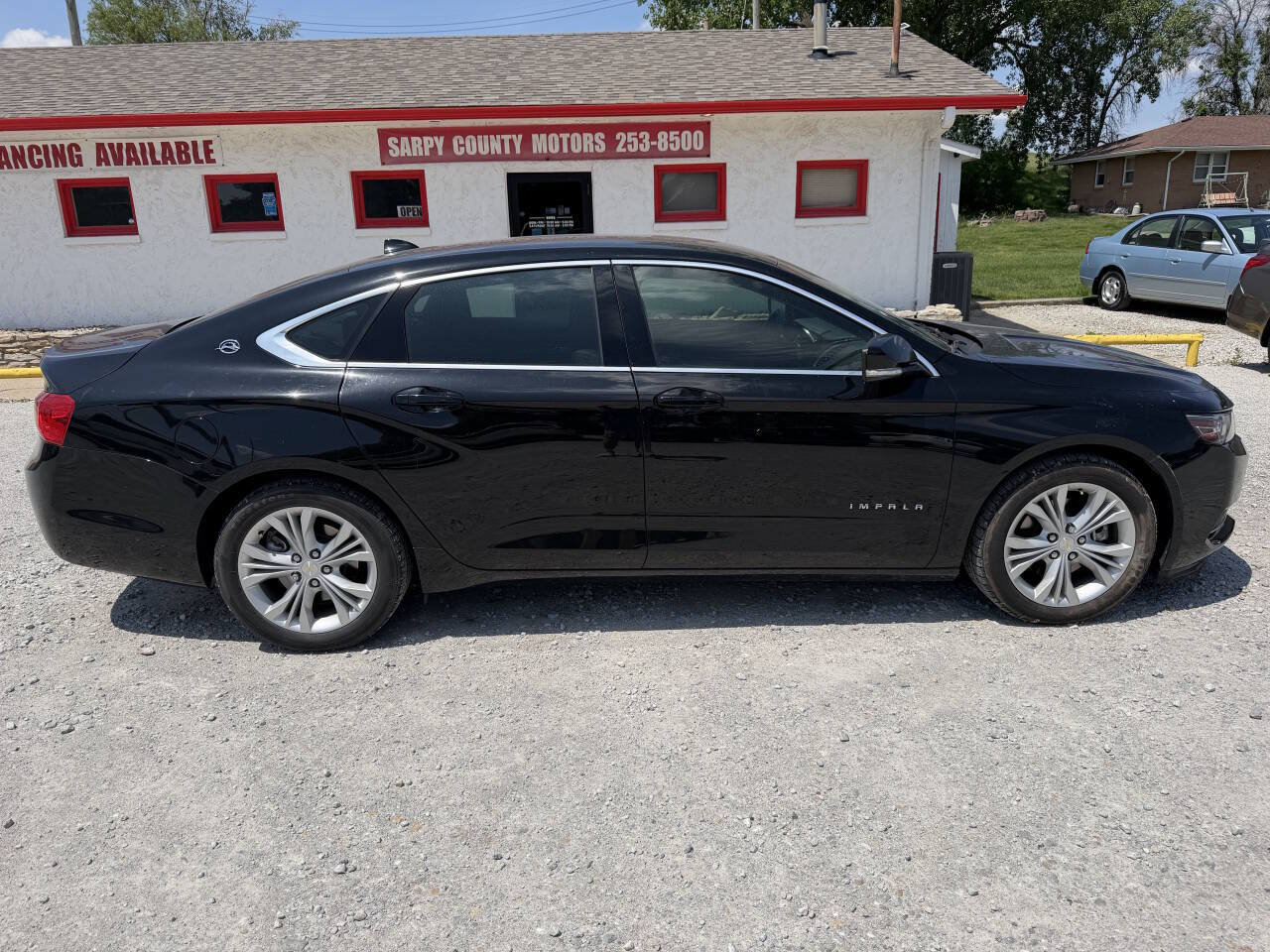 Used 2014 Chevrolet Impala LT w/ Convenience Package FWD image 2