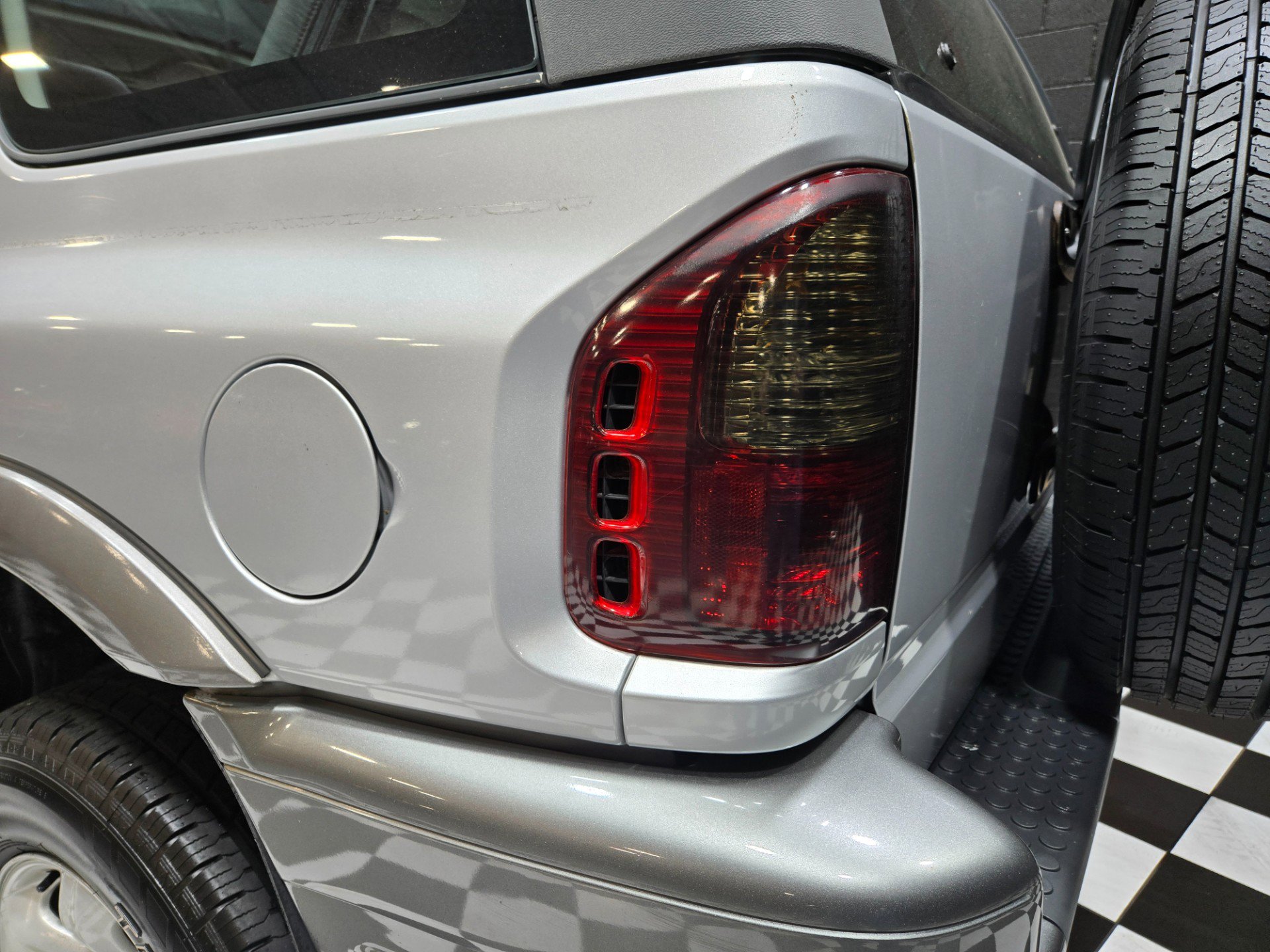 Used 2002 Isuzu Rodeo Sport RWD image 37