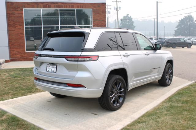 New 2026 Jeep Grand Cherokee Limited AWD/4WD image 40