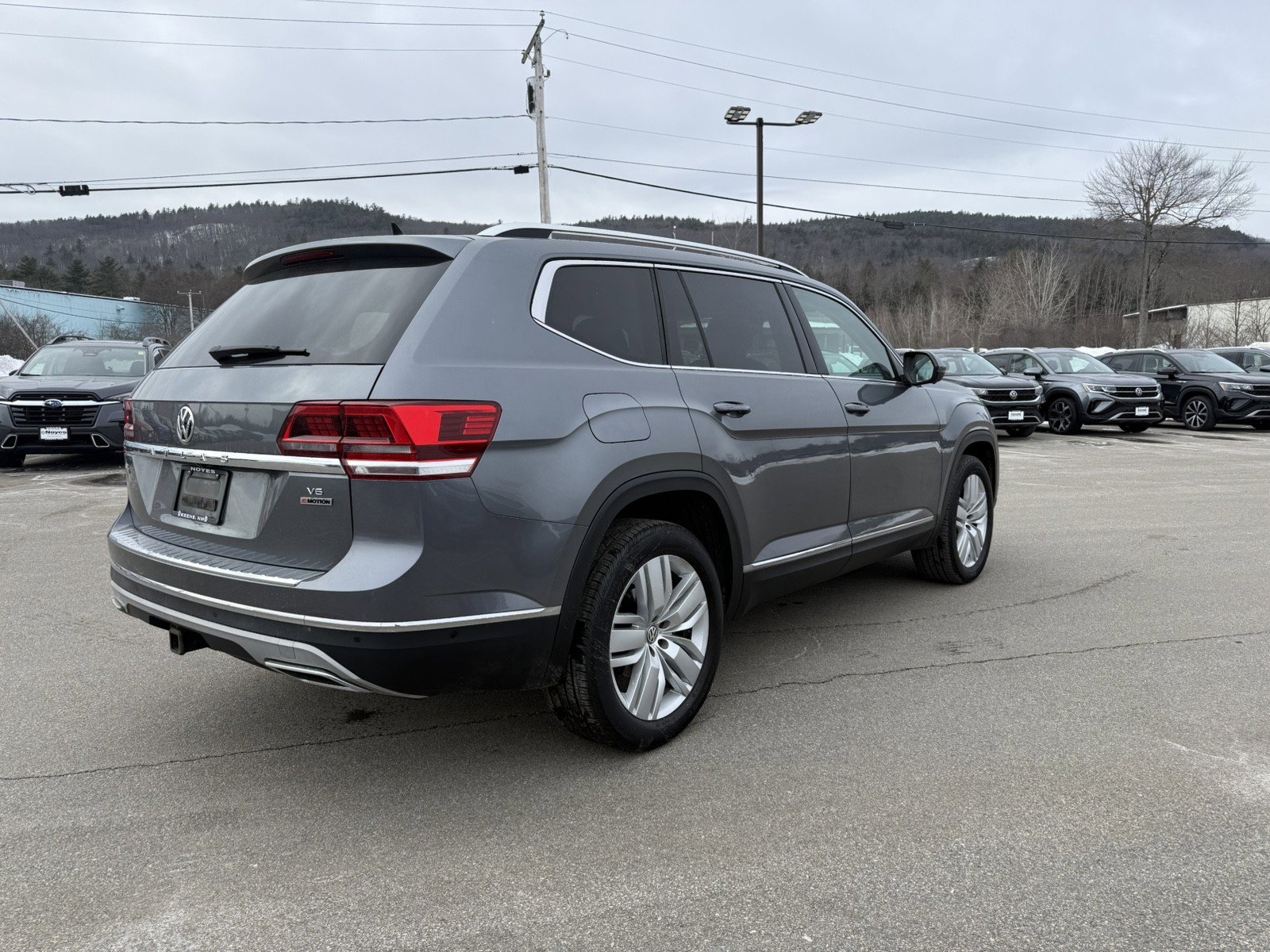 Used 2019 Volkswagen Atlas SEL Premium AWD/4WD image 5