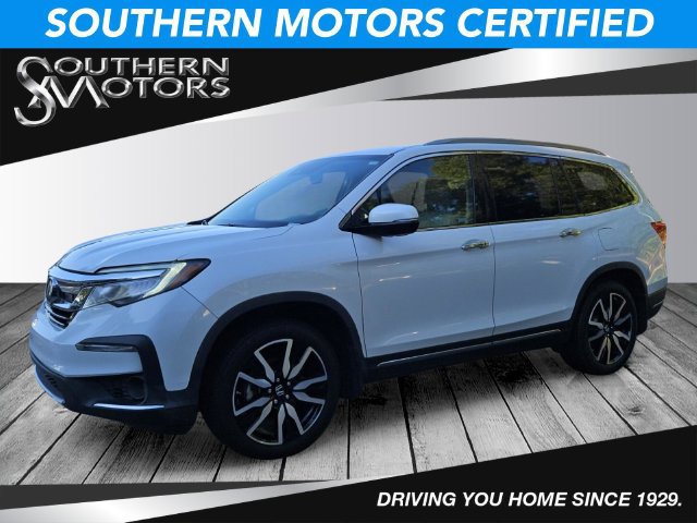 Used 2020 Honda Pilot Touring image 1