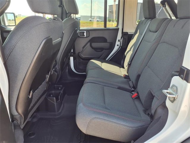 New 2025 Jeep Wrangler Unlimited Rubicon image 14