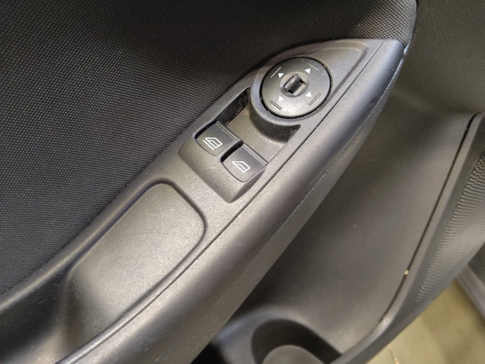 Used 2015 Ford Focus S FWD image 27