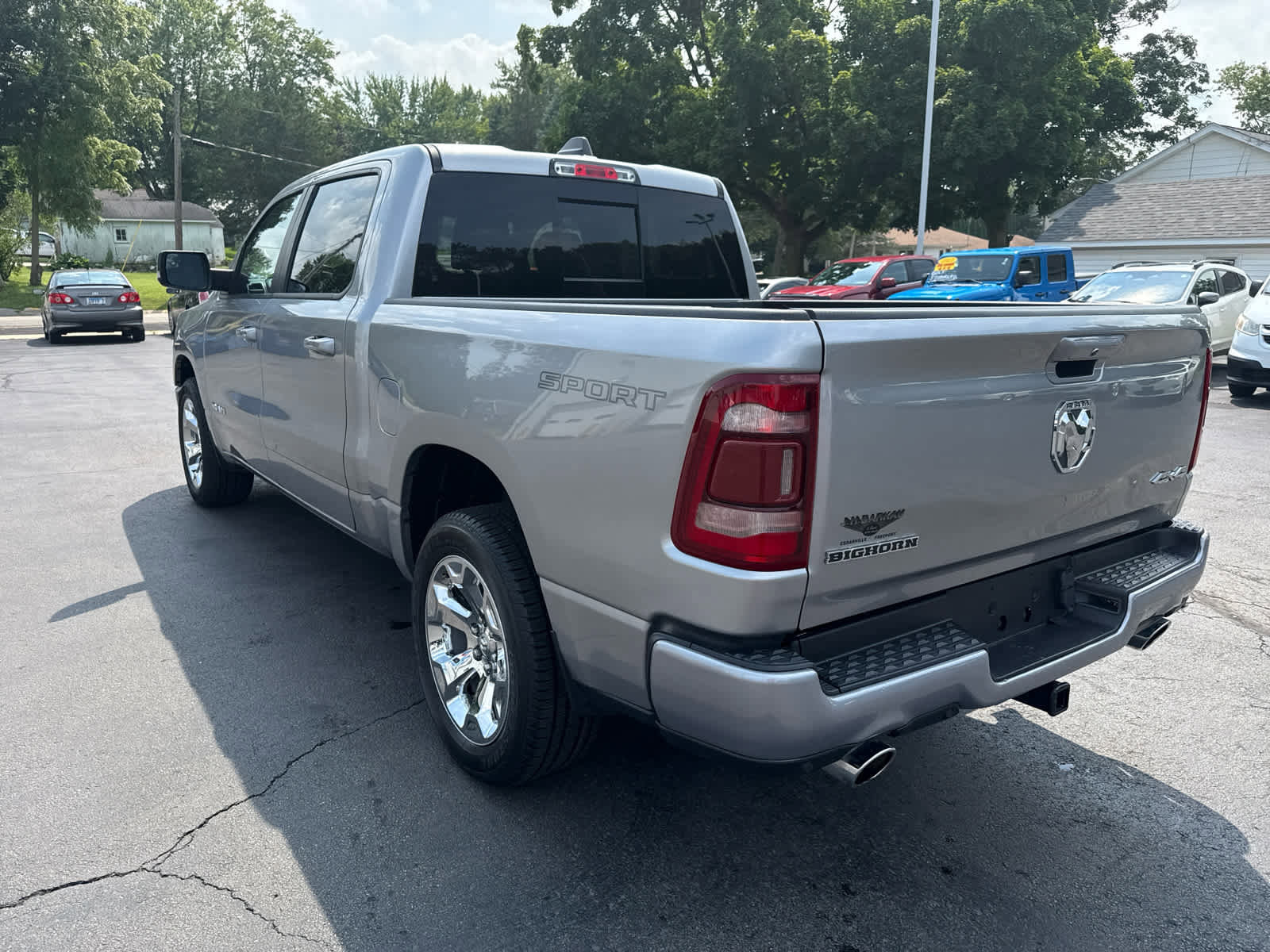 Used 2022 RAM 1500 Big Horn AWD/4WD image 5