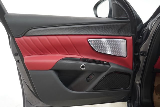 New 2025 Maserati Grecale GT AWD/4WD image 17
