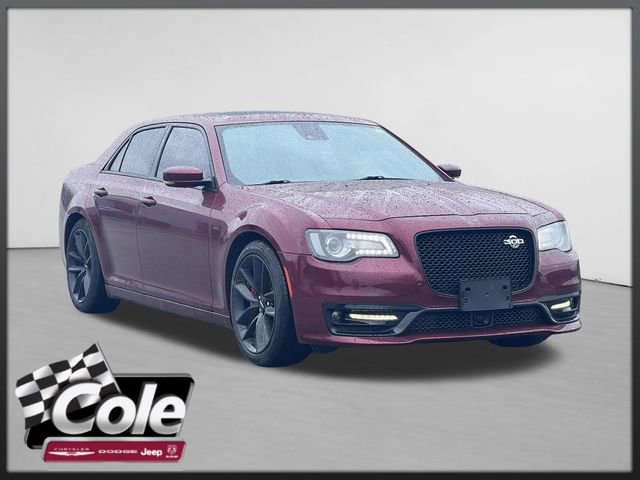Used 2023 Chrysler 300 C