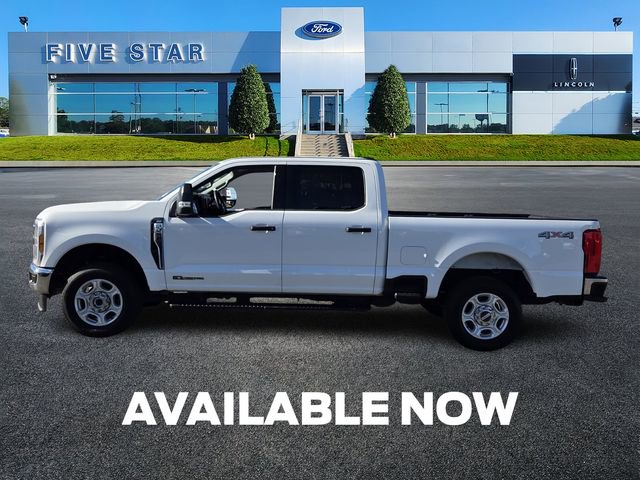 Used 2025 Ford F250 XLT image 4