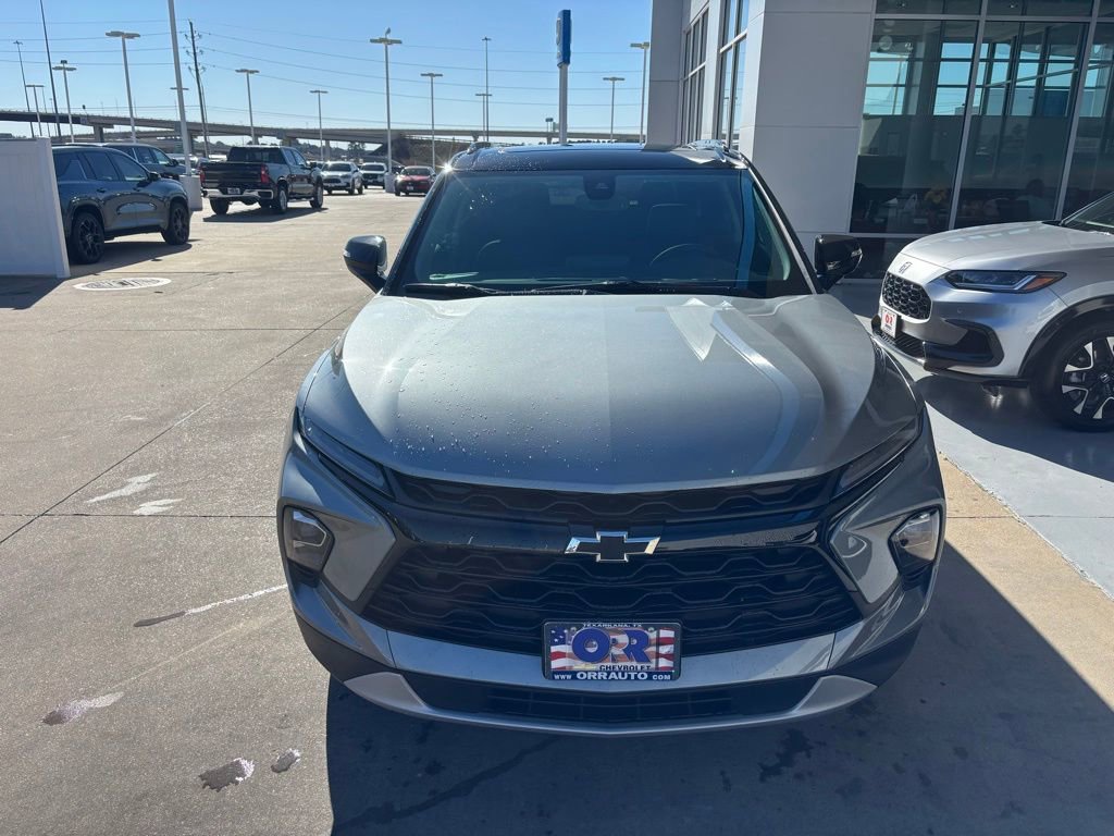 New 2026 Chevrolet Blazer LT w/ Midnight/Sport Edition image 2