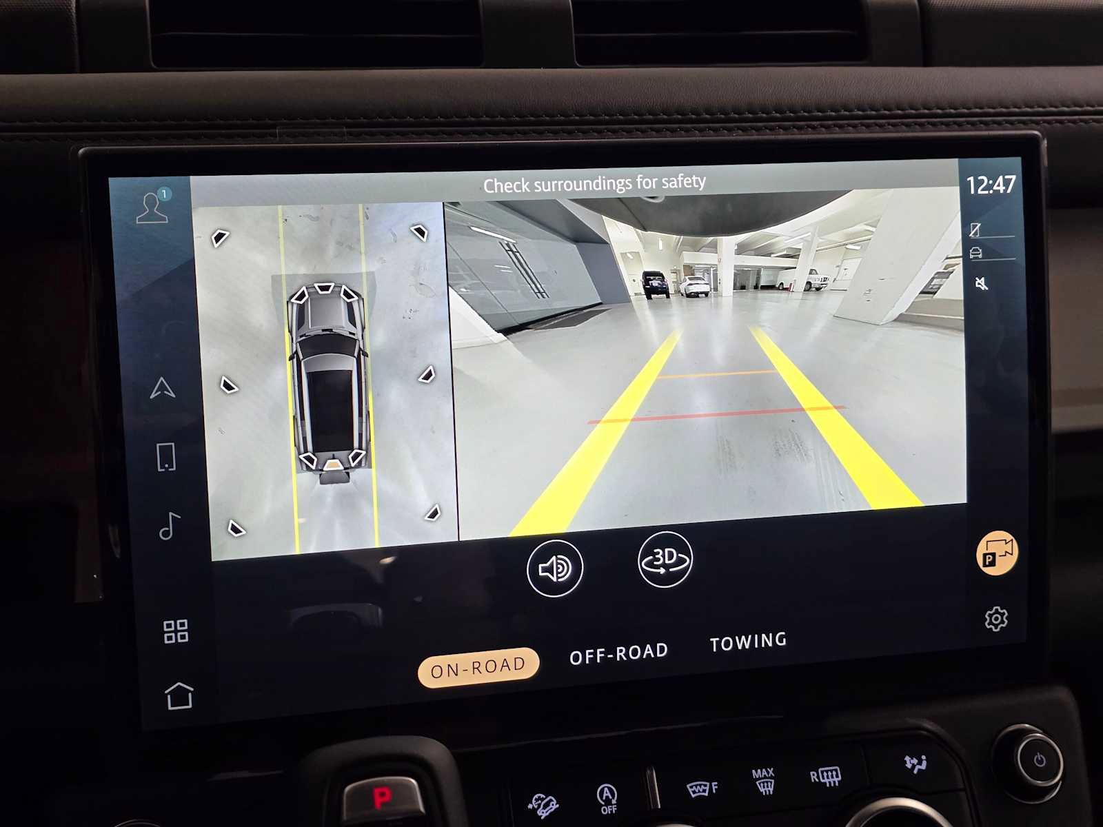 New 2026 Land Rover Defender 130 X-Dynamic SE image 29