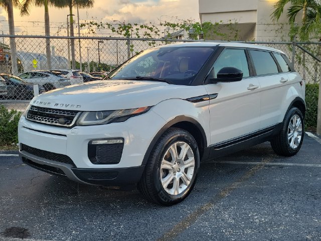 Used 2018 Land Rover Range Rover Evoque SE AWD/4WD image 32