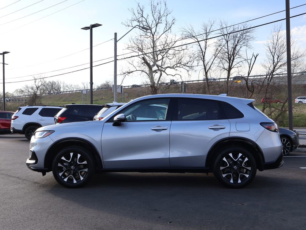 Certified 2026 Honda HR-V EX-L image 4