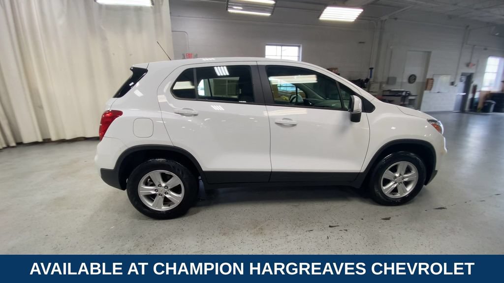 Certified 2018 Chevrolet Trax LS AWD/4WD image 11