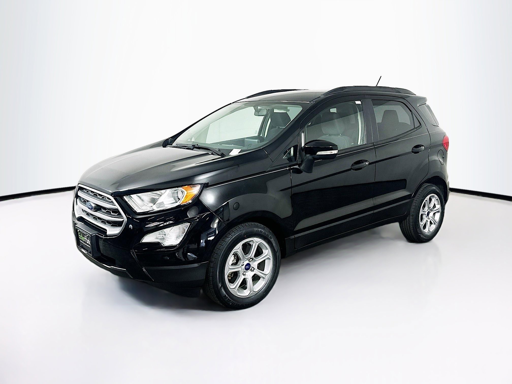 Used 2019 Ford EcoSport SE w/ SE Convenience Package image 3