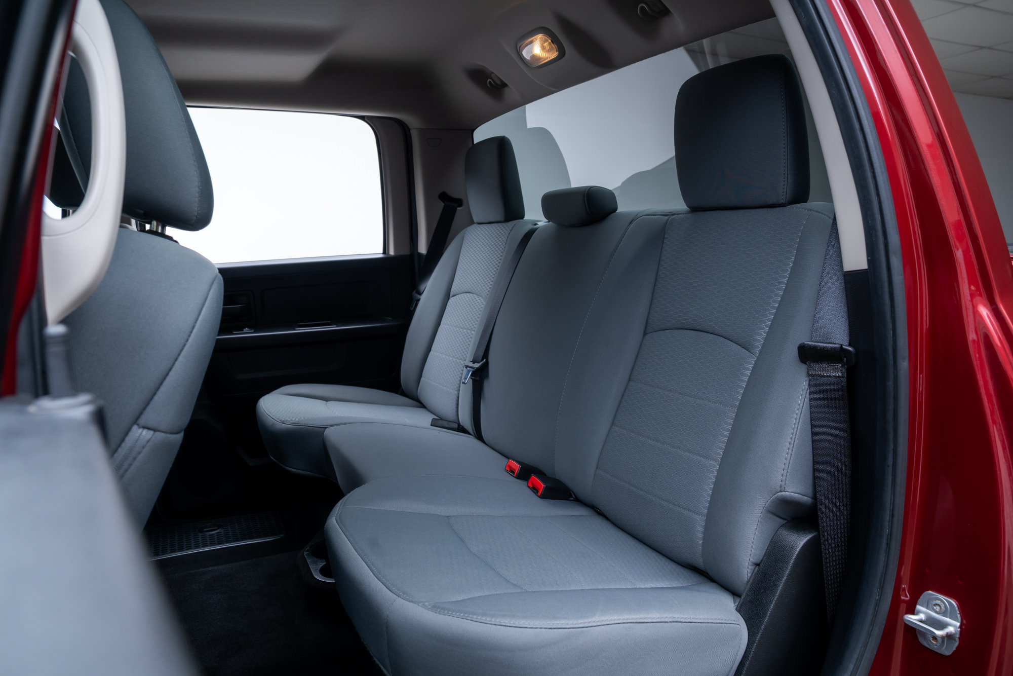 Used 2014 RAM 2500 Tradesman w/ Chrome Appearance Group AWD/4WD image 16