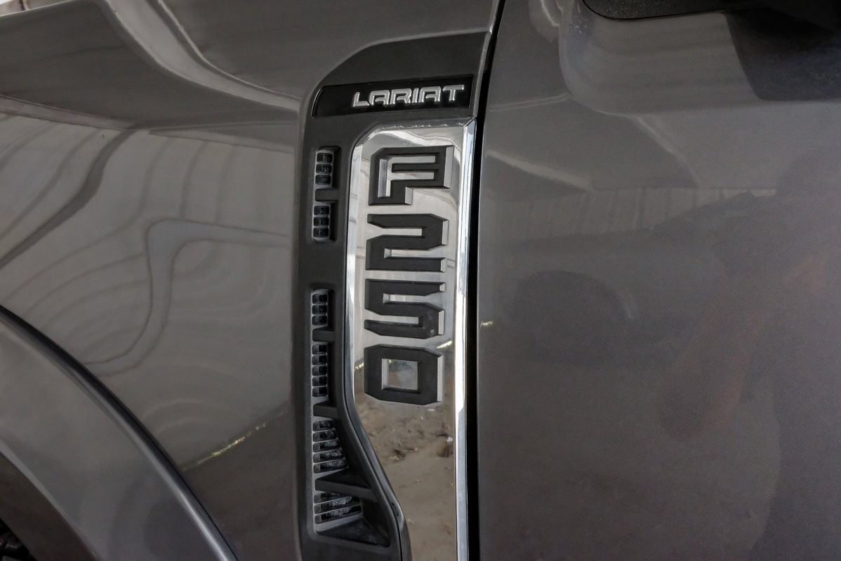 Used 2025 Ford F250 Lariat w/ Chrome Package AWD/4WD image 56